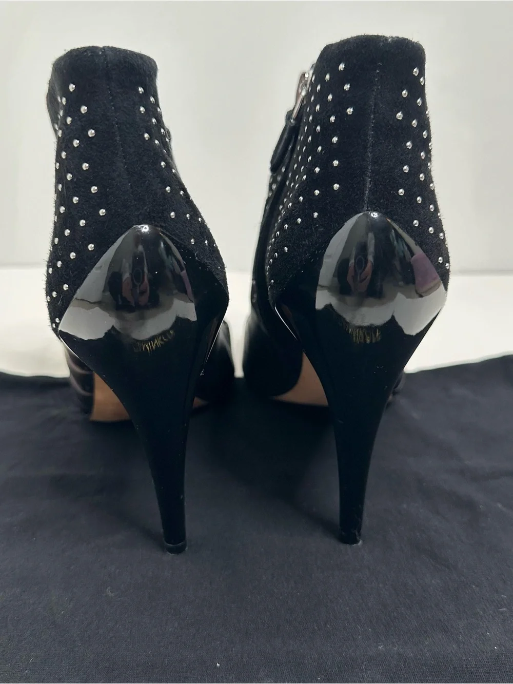 Rebecca Minkoff Caesar Studded Heels Black Leather & Suede Size 8